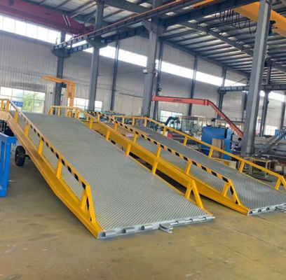 Livellatore di magazzino resistente idraulico con la piattaforma a quadretti del piatto di anti scivolo