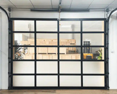 Porta sezionale in alluminio grigio ad alta sicurezza personalizzata secondo le vostre esigenze trasparente