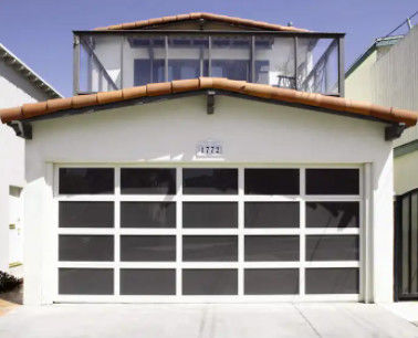 Industria pannello di vetro a vista completa vetro commerciale a doppio vetro resistenza all'acqua classe 3 porta di garage a sezione trasparente