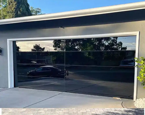Porta sezionale in alluminio nero con eccellente isolamento e doppio vetro vetrato vetro ghiacciato in alluminio nero automatico