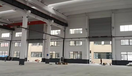 Sicurezza Porta seczionale in acciaio bianco isolato manuale/automatico