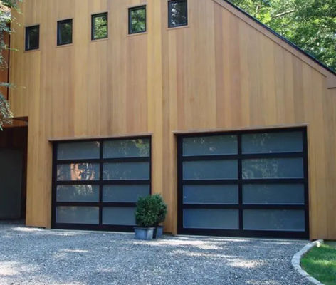 Porta sezionale in alluminio con rivestimento in polvere bianca con isolamento acustico