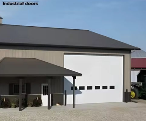 Porta sezionale in acciaio a ridurre il rumore con finitura rivestita in polvere
