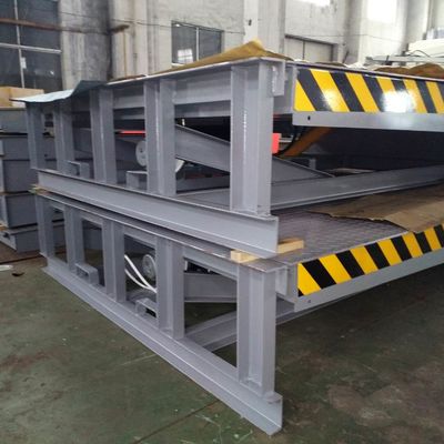 Livellatore di stazione di carico personalizzabile con caratteristiche di sicurezza Controlli meccanici in loco Installazione di container stazione di carico carrello elevatore