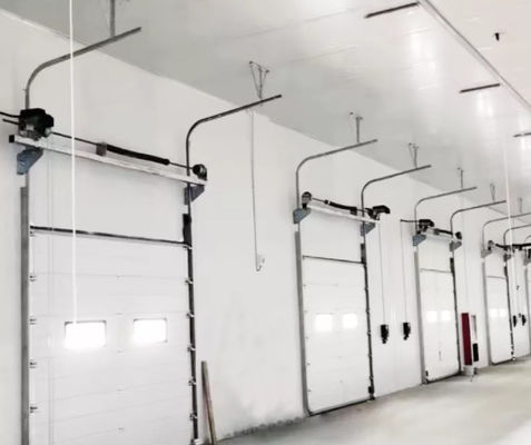 Porte a cielo aperto per stazioni di pompieri a forma automatica
