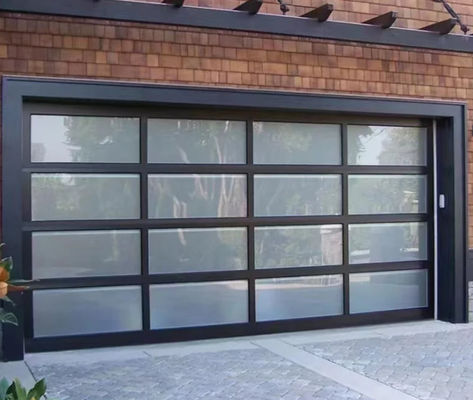 Porta di garage di vetro a doppio vetro commerciale su misura con resistenza all'acqua di classe 3 e manuale o automatica