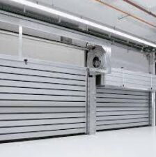 Leggio di alluminio Automatizzazione industriale Porta a rotoli Alta velocità Porta a spirale Efficienza di sicurezza Resistenza al vento 2,0KNm2 Efficienza di sicurezza