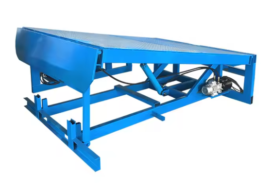 Rampa di carico idraulica automatica verticale retrattile per sollevamento e scarico da 6-20T, livellatore di banchina di carico fisso, personalizzato dal produttore, consegna rapida