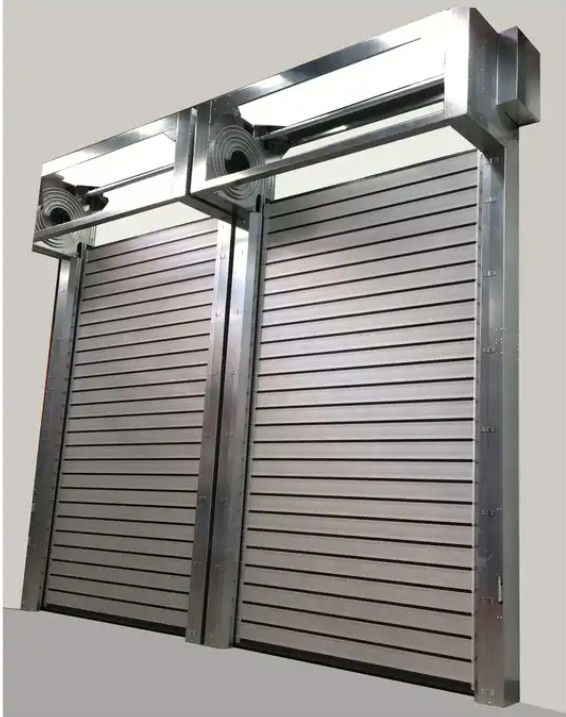Efficiente porta a spirale in alluminio ad alta velocità con controllo PLC 0,8 m/s Velocità di apertura -20°C~50°C Temp.