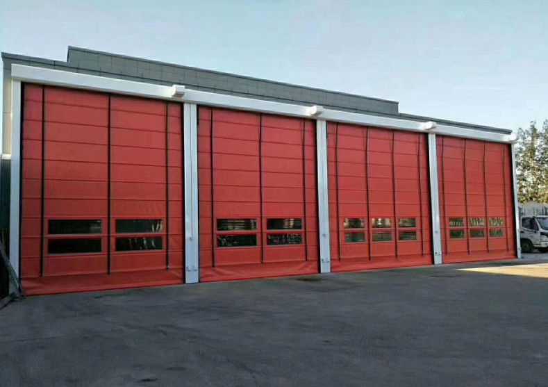 Porta a rulli veloci di sicurezza con sicurezza e durabilità vendita all'ingrosso facile installazione PVC senza manutenzione