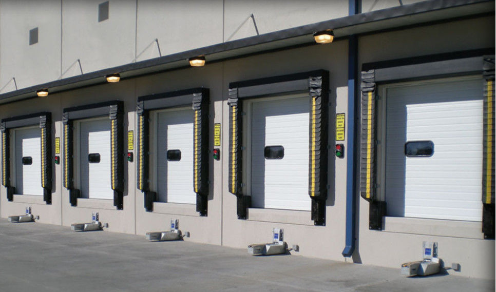 Colorato su misura PVC a bassa manutenzione Portelli di porto Rifugi di carico Sistema automatico di sigilli di porto in PVC magazzino industriale
