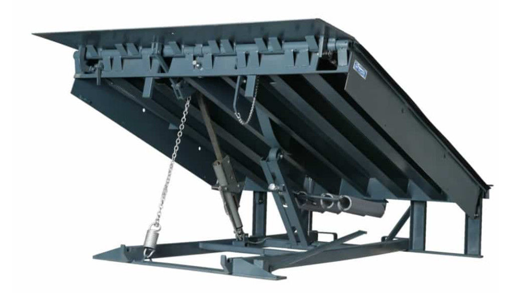 Workshop Automatic Dock Plate Dock Door Levelers 25000-40000LBS Design sicuro Piattaforma personalizzabile Dimensioni catene di sicurezza