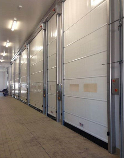 Basso mantenimento Alta velocità PVC Rollo Up Rapid Shutter Door 304 Materiale in acciaio inossidabile per isolamento termico