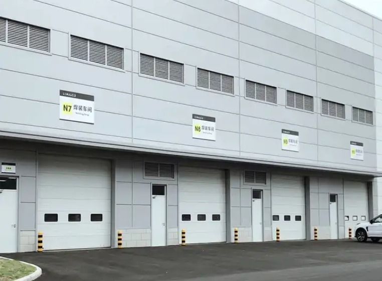 Porta di sollevamento industriale automatica di stazione di pompieri