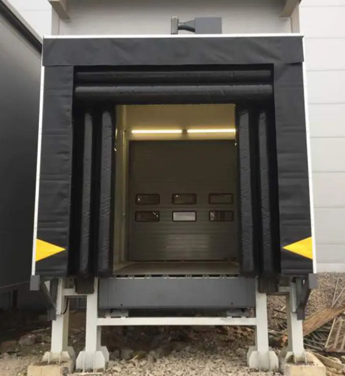 Tessuto Cordura moderno resistente all'usura Sistema di carico regolabile Riparo per porte di banchina Tunnel retrattile Dock Seal Automatico in PVC Riparo per banchina di carico Rite-Hite