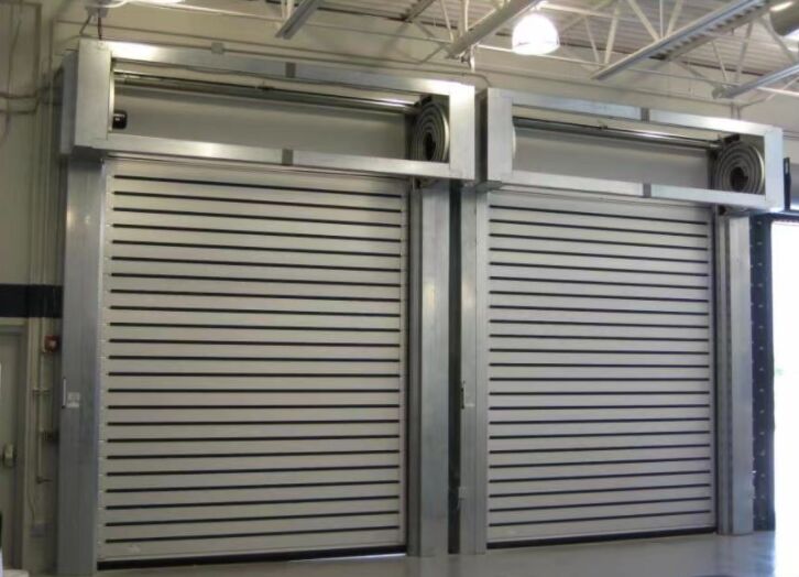 Porta a spirale automatica ad alta velocità Efficienza di sicurezza Durata di vita 5 milioni di volte pannello di alluminio elettrico isolato per industria